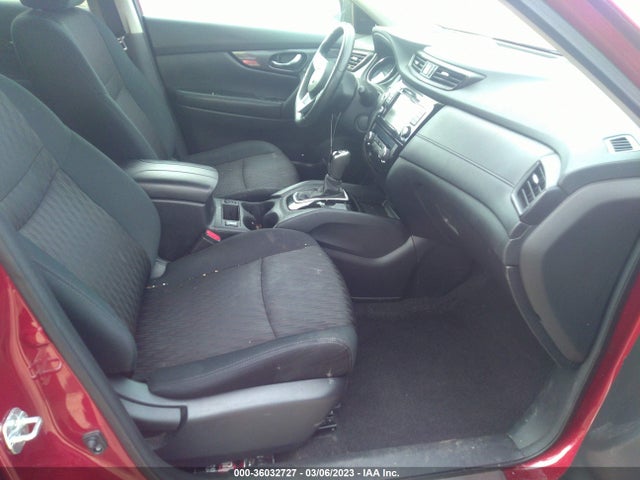 2018 Nissan Rogue, VIN: 5N1AT2MT1JC767640