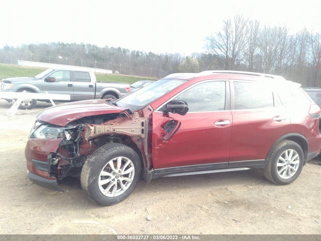 2018 Nissan Rogue, VIN: 5N1AT2MT1JC767640