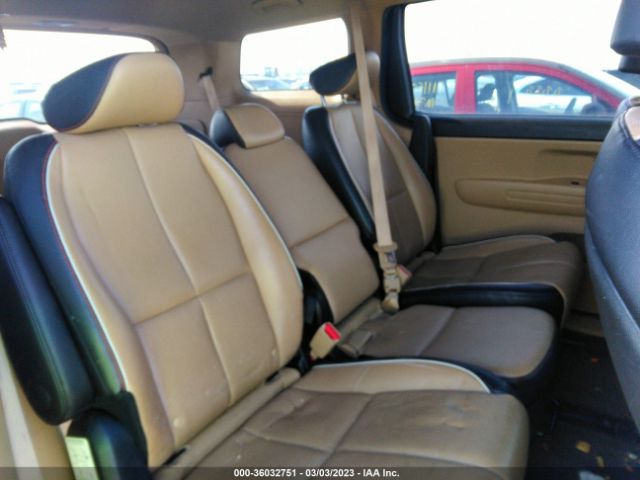 KNDMB5C13G6211746 KIA SEDONA LX