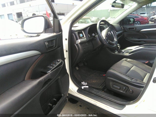Toyota Highlander Le 2016 5TDZKRFH7GS173332 Image 7