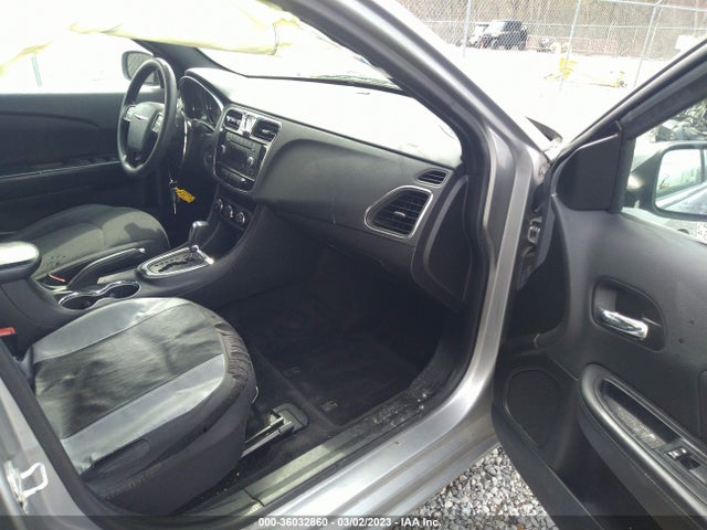 Chrysler 200 LX 2014 1C3CCBAB5EN146344 Image 7