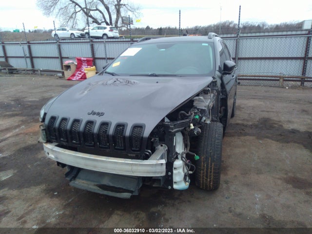 2018 JEEP CHEROKEE LATITUDE TECH CONNECT VIN: 1C4PJLCB6JD588152
