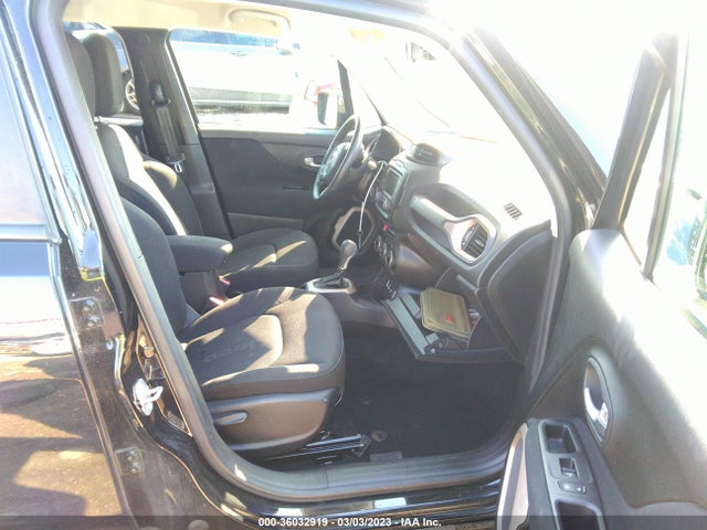 36032919 :رقم المزاد ، ZACCJABT2FPC34277 vin ، 2015 Jeep Renegade Latitude مزاد بيع