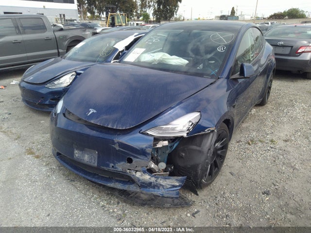 Tesla Model Y Long Range 2021 5YJYGAEE0MF270197 Image 2