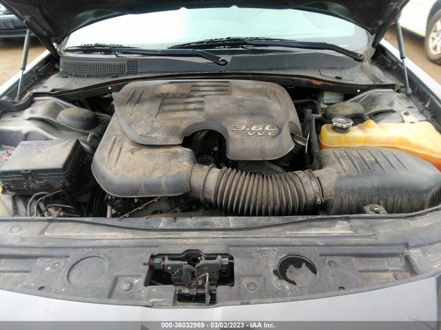 Chrysler 300 2014 2C3CCARG8EH381470 Image 10