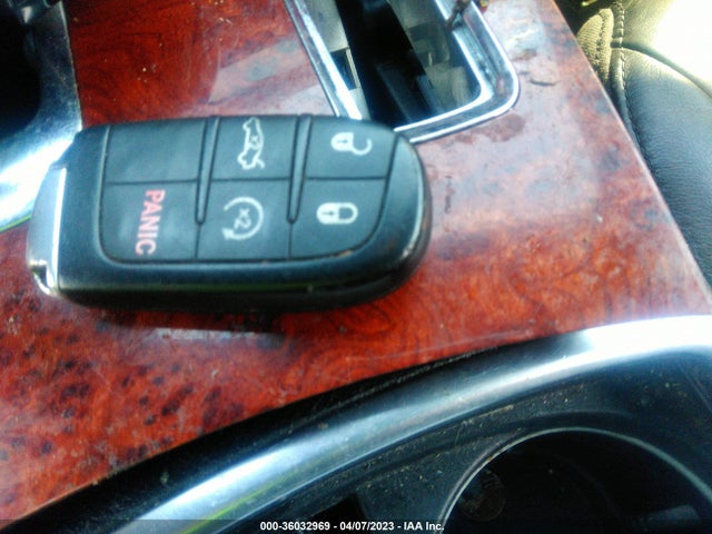 Chrysler 300 2014 2C3CCARG8EH381470 Image 11