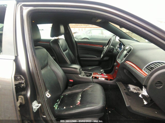 Chrysler 300 2014 2C3CCARG8EH381470 Image 5