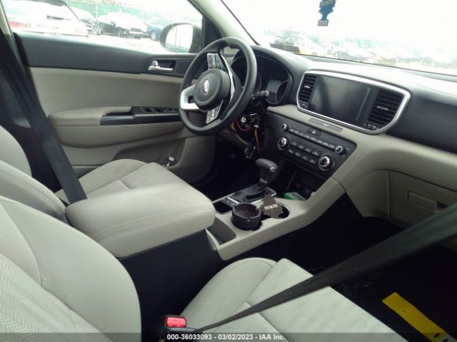 KNDPMCAC1L7696778 KIA Sportage Lx