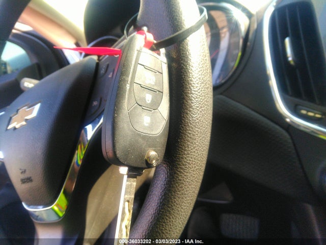 Chevrolet Cruze Lt Auto 2018 1G1BE5SM5J7219657 Image 11