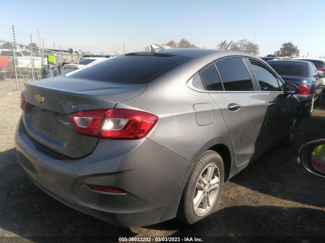 Chevrolet Cruze Lt Auto 2018 1G1BE5SM5J7219657 Image 4