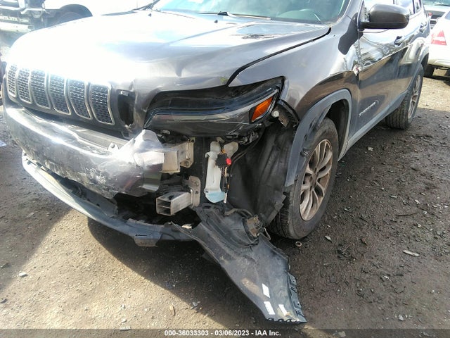 1C4PJMLB2KD121396 Jeep Cherokee Latitude Plus