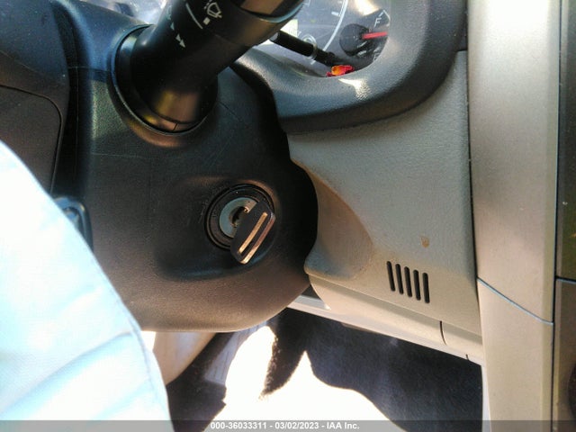 2011 TOYOTA COROLLA L/LE/S VIN: 2T1BU4EE6BC584180