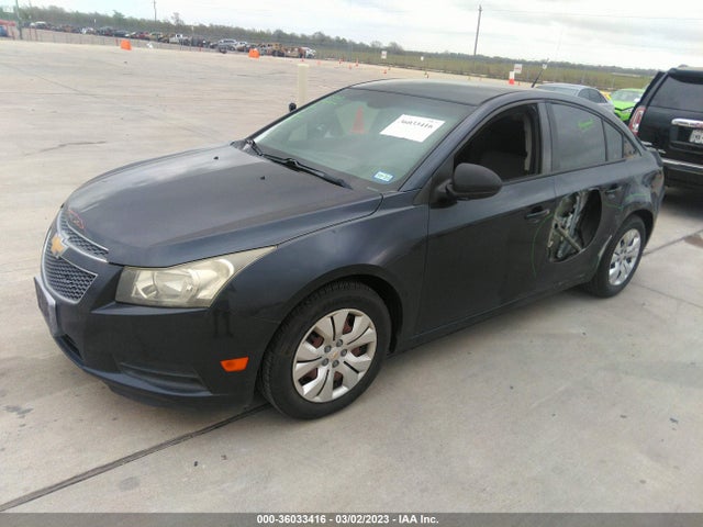 Chevrolet CRUZE LS 2014 1G1PA5SH5E7219443 Image 2