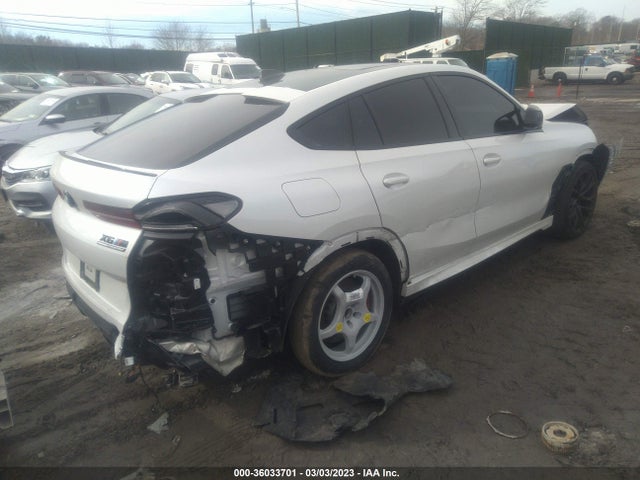 2022 BMW X6, VIN: 5YMCY0C08N9L36409