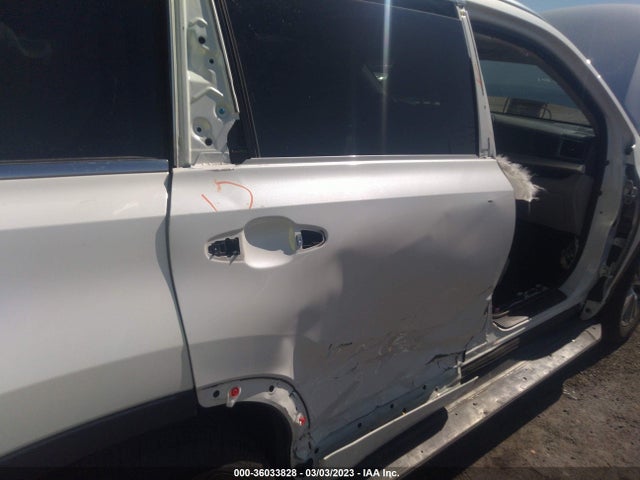 2015 TOYOTA HIGHLANDER XLE VIN: 5TDKKRFH2FS117525