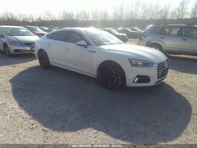 2019 Audi A5, VIN: WAUANCF52KA059460