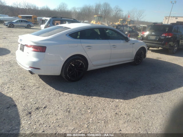 2019 Audi A5, VIN: WAUANCF52KA059460