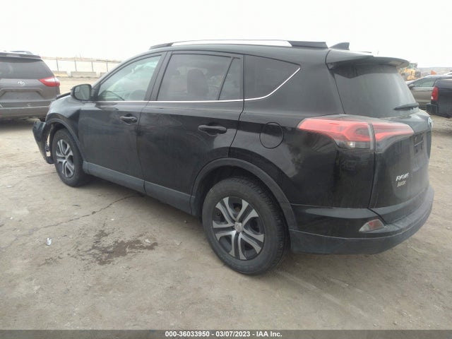Toyota RAV4 LE 2017 2T3BFREV8HW591766 Image 4
