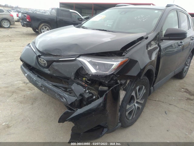 Toyota RAV4 LE 2017 2T3BFREV8HW591766 Image 7