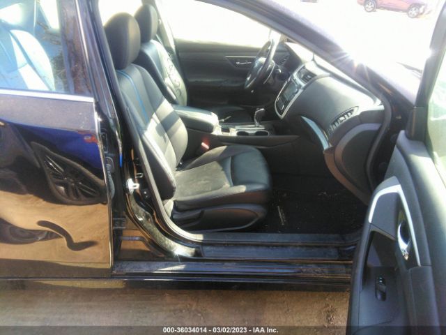 1N4AL3AP1JC193581 Nissan Altima 2.5 Sr