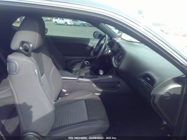 2C3CDZAG2NH156162 Dodge Challenger Sxt