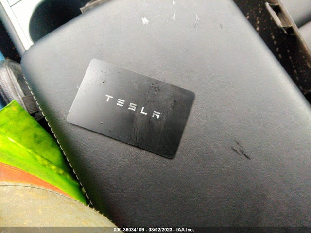 2022 Tesla Model Y, VIN: 7SAYGDEEXNF386741
