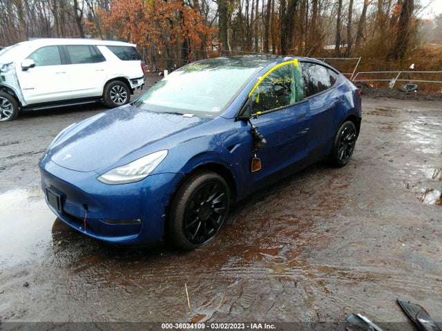 2022 Tesla Model Y, VIN: 7SAYGDEEXNF386741