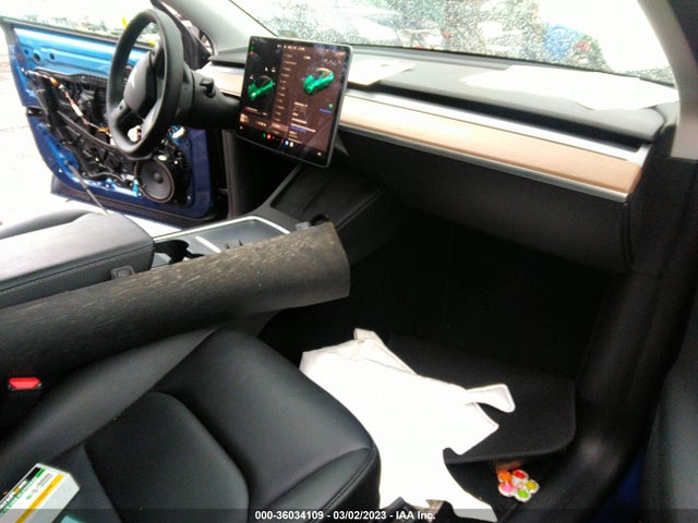 2022 Tesla Model Y, VIN: 7SAYGDEEXNF386741