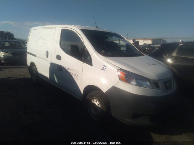 2014 Nissan NV 200, VIN: 3N6CM0KN1EK702190