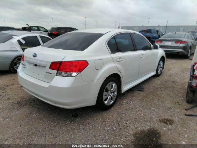 4S3BMCA68E3010895 Subaru Legacy 2.5i