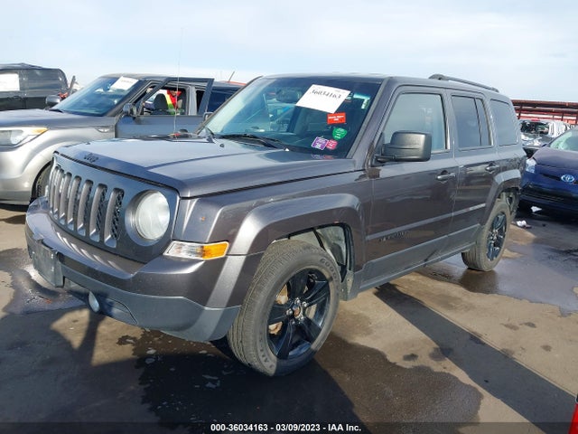 1C4NJPBA2ED818900 Jeep Patriot Altitude