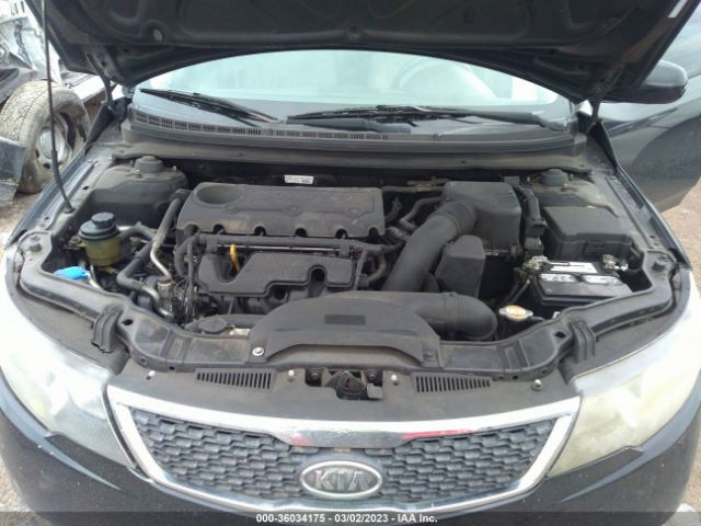KNAFT4A21B5458285 KIA FORTE LX