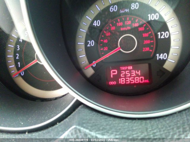 KNAFT4A21B5458285 KIA FORTE LX
