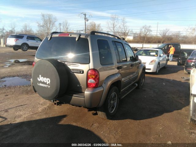 1J4GL38K82W366778 Jeep Liberty Renegade