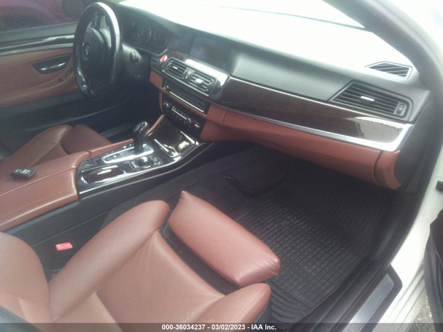 BMW 5 Series 535i 2012 WBAFR7C57CC811004 Image 6