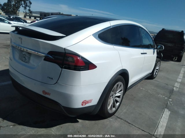 Tesla Model X 70d/90d/75d/60d/p100d 2016 5YJXCBE27GF025548 Image 4