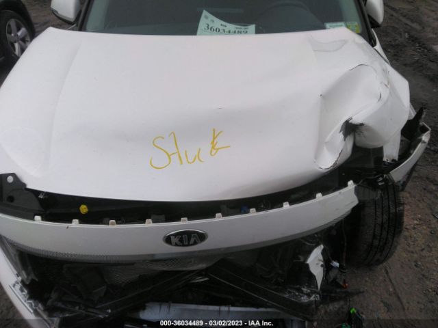 KNDEUCAA3M7176279 KIA SELTOS S