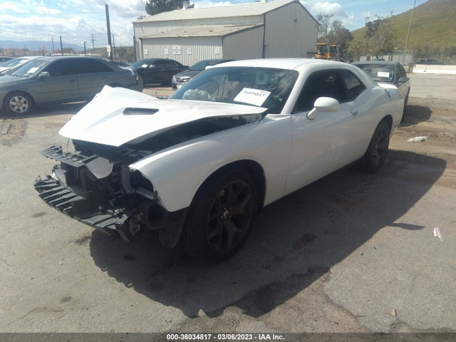 Dodge Challenger Sxt Plus 2018 2C3CDZAG7JH280695 Image 2