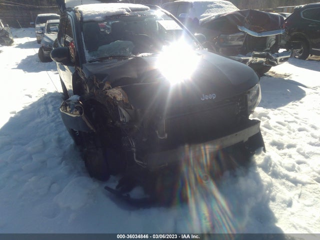 1C4NJDEB8ED884919 Jeep Compass Latitude