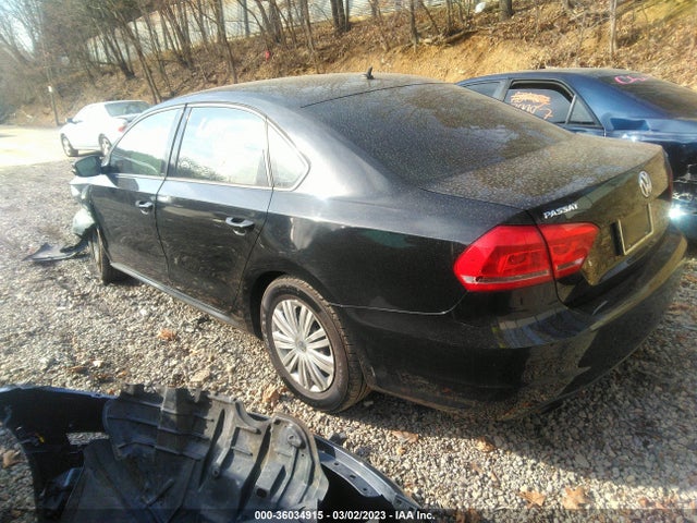 1VWAT7A34FC040325 Volkswagen Passat 1.8t S