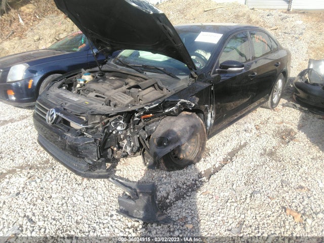 1VWAT7A34FC040325 Volkswagen Passat 1.8t S