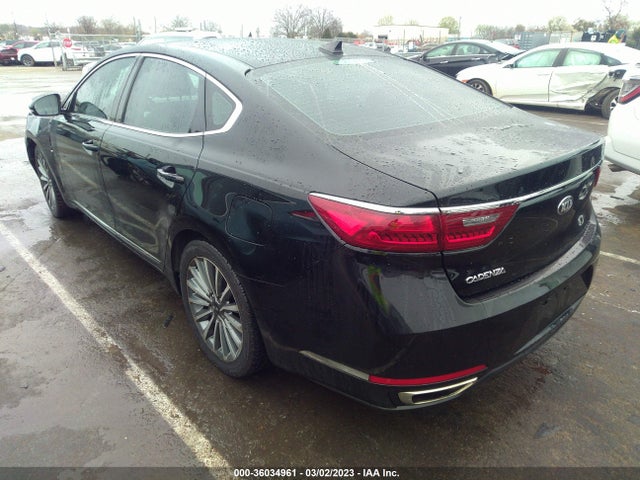 2018 Kia Cadenza, VIN: KNALB4J16J5120456