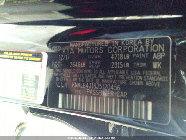 2018 Kia Cadenza, VIN: KNALB4J16J5120456