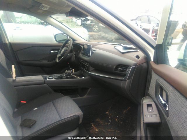 JN8BT3BB5PW180796 Nissan ROGUE SV