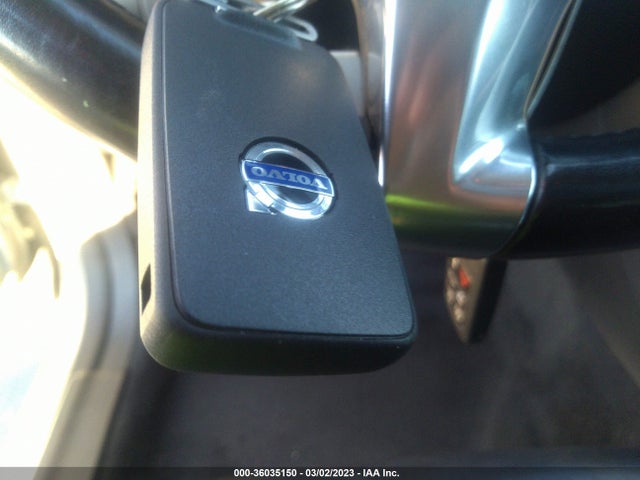 Volvo Xc60 3.2l 2011 YV4940DL8B2172121 Image 3