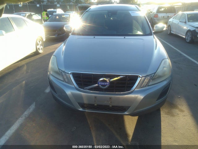 Volvo Xc60 3.2l 2011 YV4940DL8B2172121 Image 7