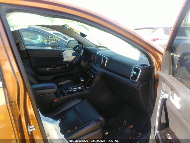 2018 KIA SPORTAGE EX VIN: KNDPNCAC0J7319529