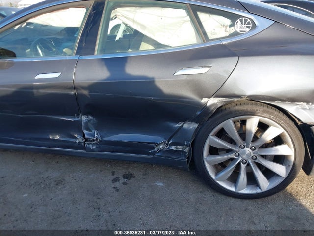 Tesla Model S 85d/70d/90d/p90d 2015 5YJSA1E21FF115139 Image 6