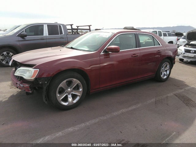 Chrysler 300 2014 2C3CCAAG6EH190139 Image 2