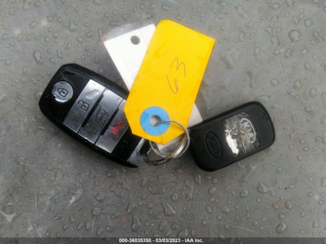 KNDJX3AA2K7669051 KIA Soul !